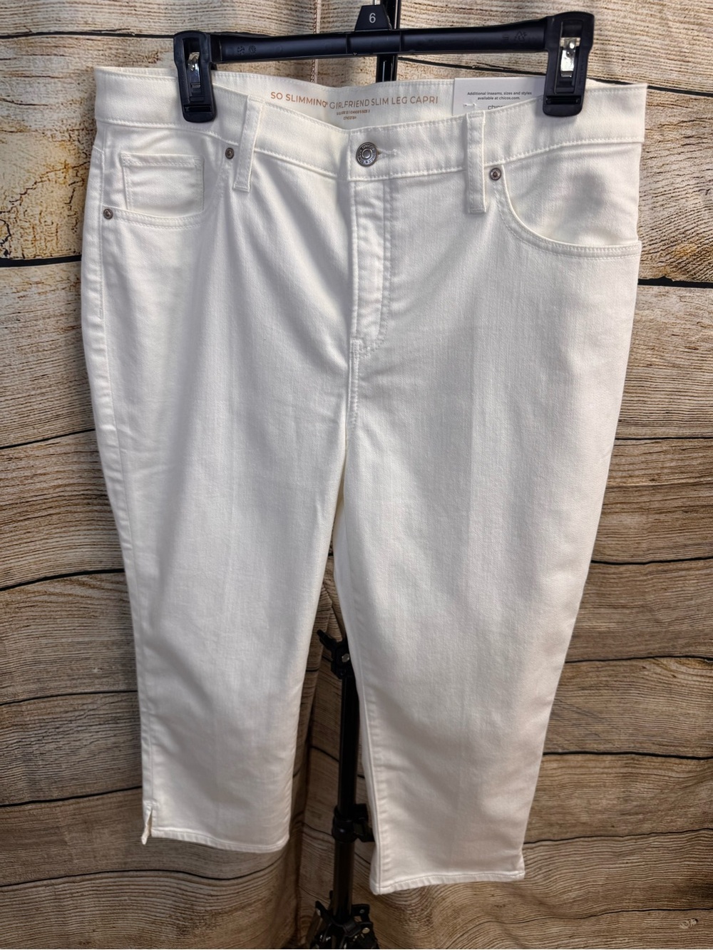 Chico's Slim Leg Capri Jeans in White